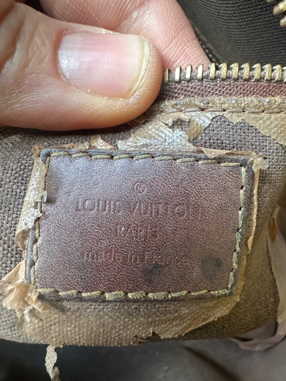 Louis Vuitton Monogram Canvas Toiletry Pouch - Brown/Gold Monogram - Picture 8 of 16